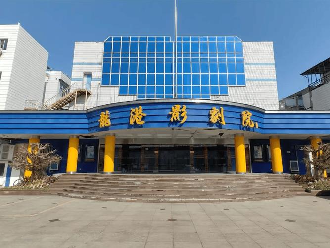少妇人妻诗雨小军的相关介绍