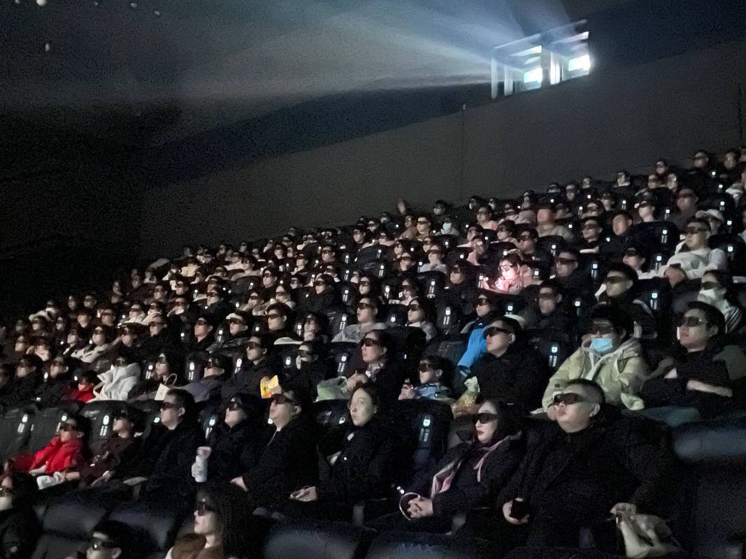 4480青苹果影院《余罪》全集在线观看 | 张一山卧底警匪剧、高能反转剧情、国产高分犯罪悬疑剧