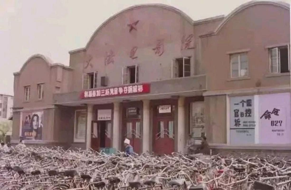 筷子影院 - 在线免费追剧神器，海量高清影视资源极速播放