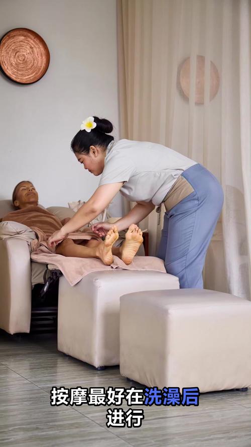 亚洲熟女乱一区二区的相关介绍