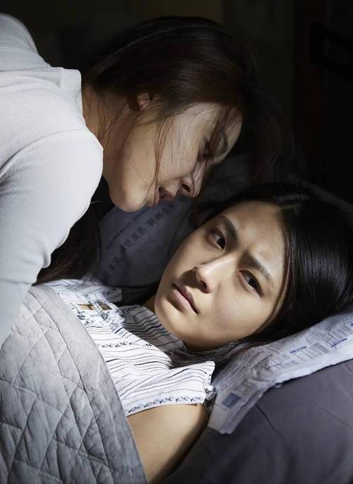 女人的逼逼免费看的相关介绍